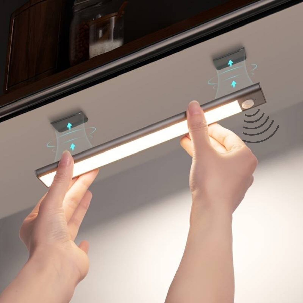 Trådløst LED-Lys med Sensor - 3 Lysfarver, USB Opladelig, Nem Installation