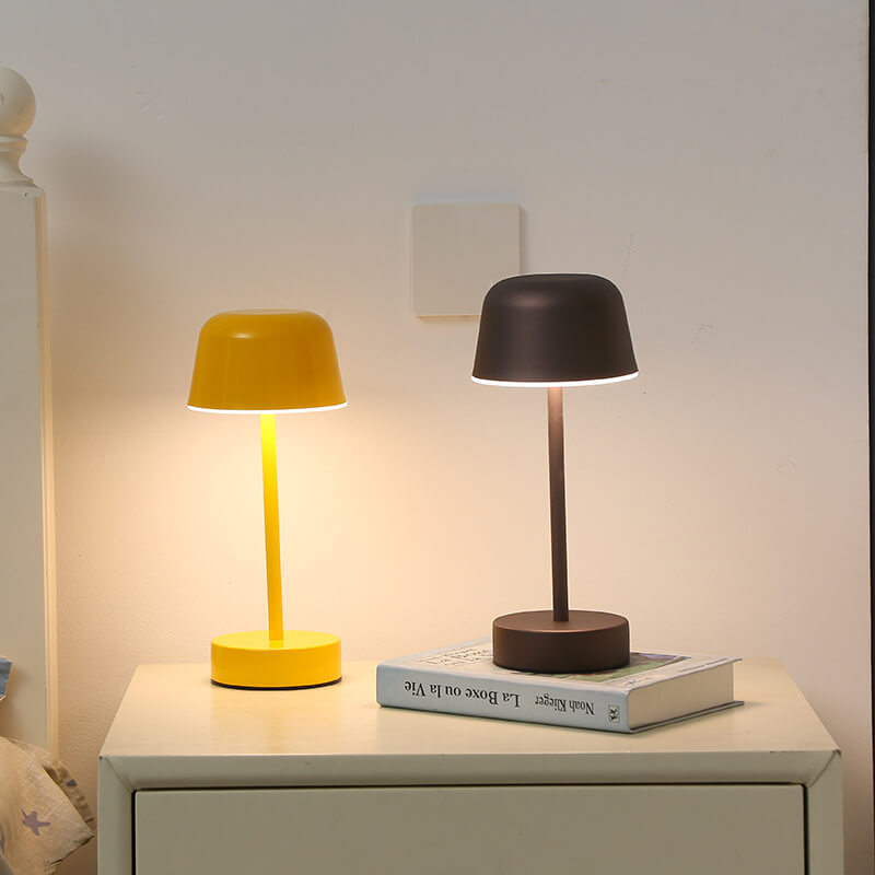 Bærbar Ledningsfri Genopladelig Jernbordlampe - Dæmpbar, 3600 mAh Batteri