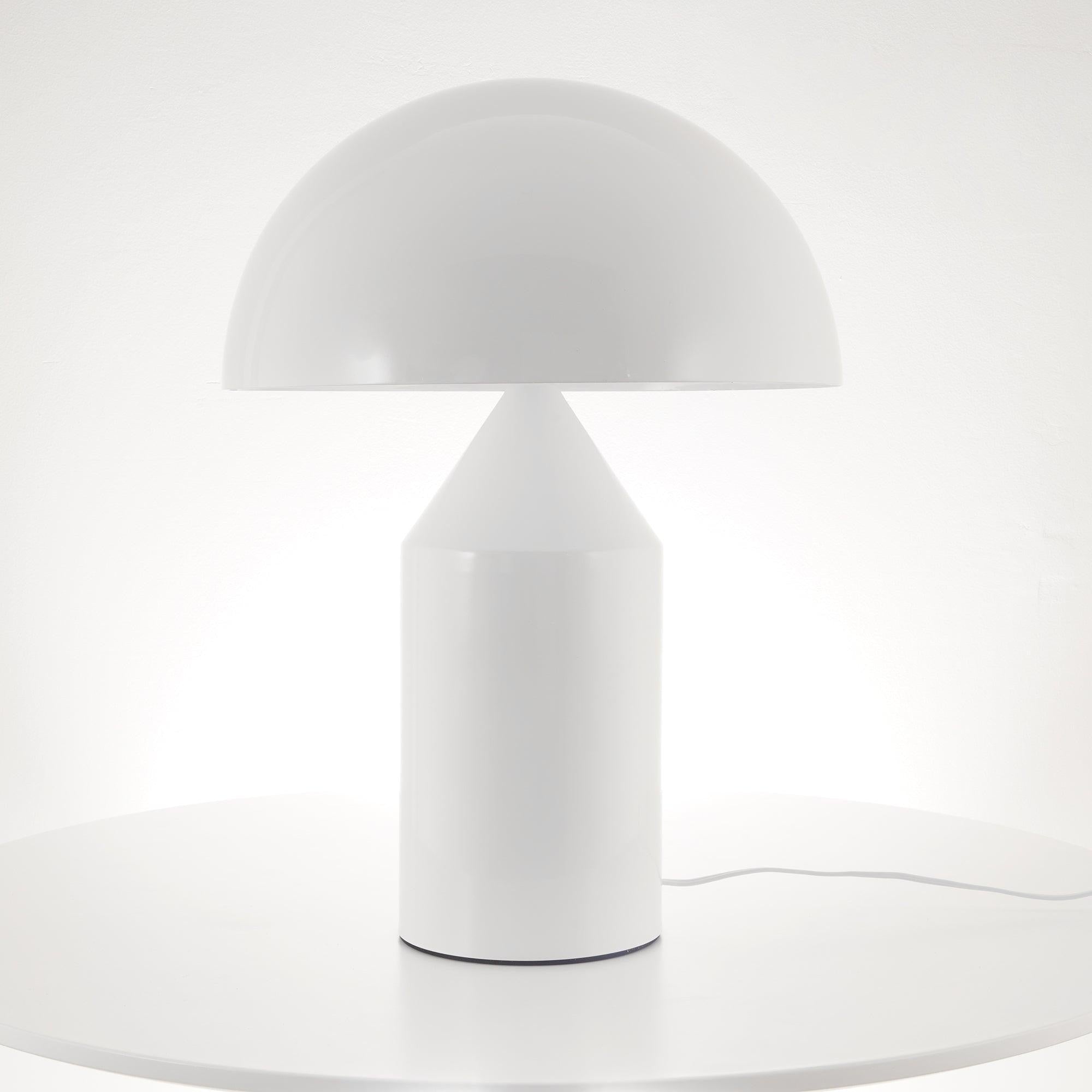 Apollo bordlampe i metal
