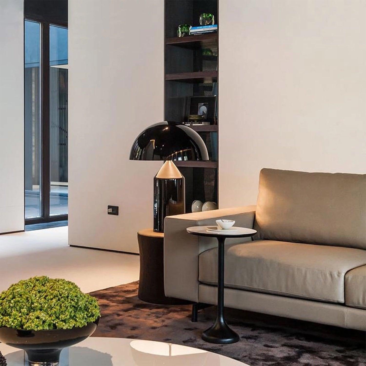 Apollo bordlampe i metal