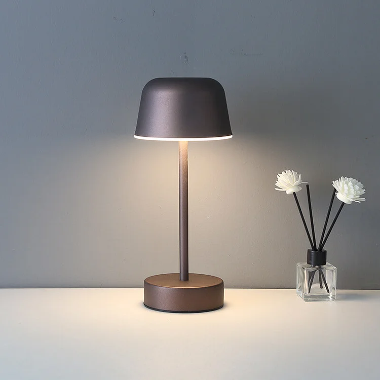 Bærbar Ledningsfri Genopladelig Jernbordlampe - Dæmpbar, 3600 mAh Batteri