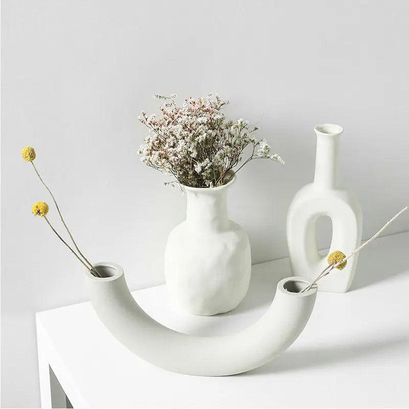 Håndlavet Hvid Keramikvase - Uglaseret, Moderne Design til Planter og Blomster