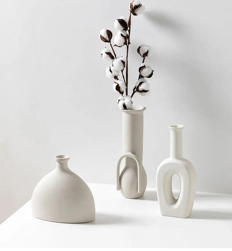 Håndlavet Hvid Keramikvase - Uglaseret, Moderne Design til Planter og Blomster