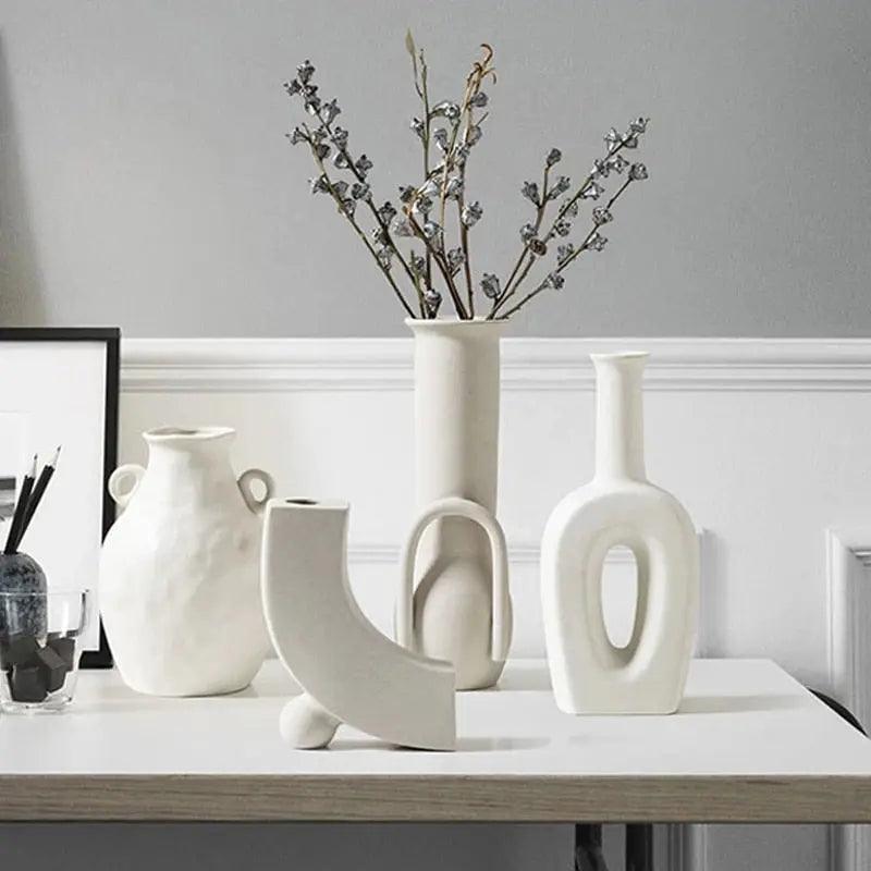 Håndlavet Hvid Keramikvase - Uglaseret, Moderne Design til Planter og Blomster