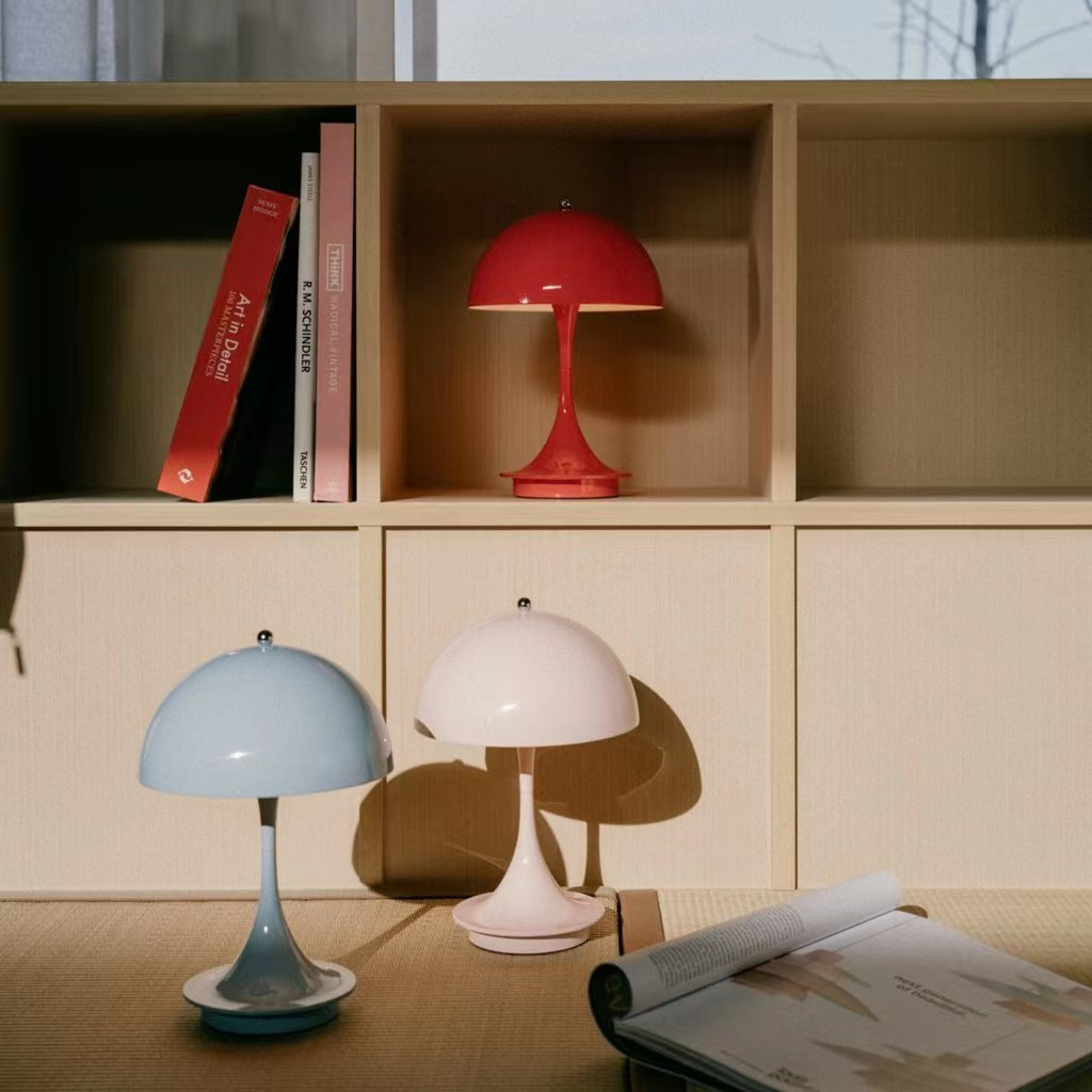 Moderne Mushroom Mimic LED-Bordlampe - 2W, Justerbar 3000K-6000K, Touch