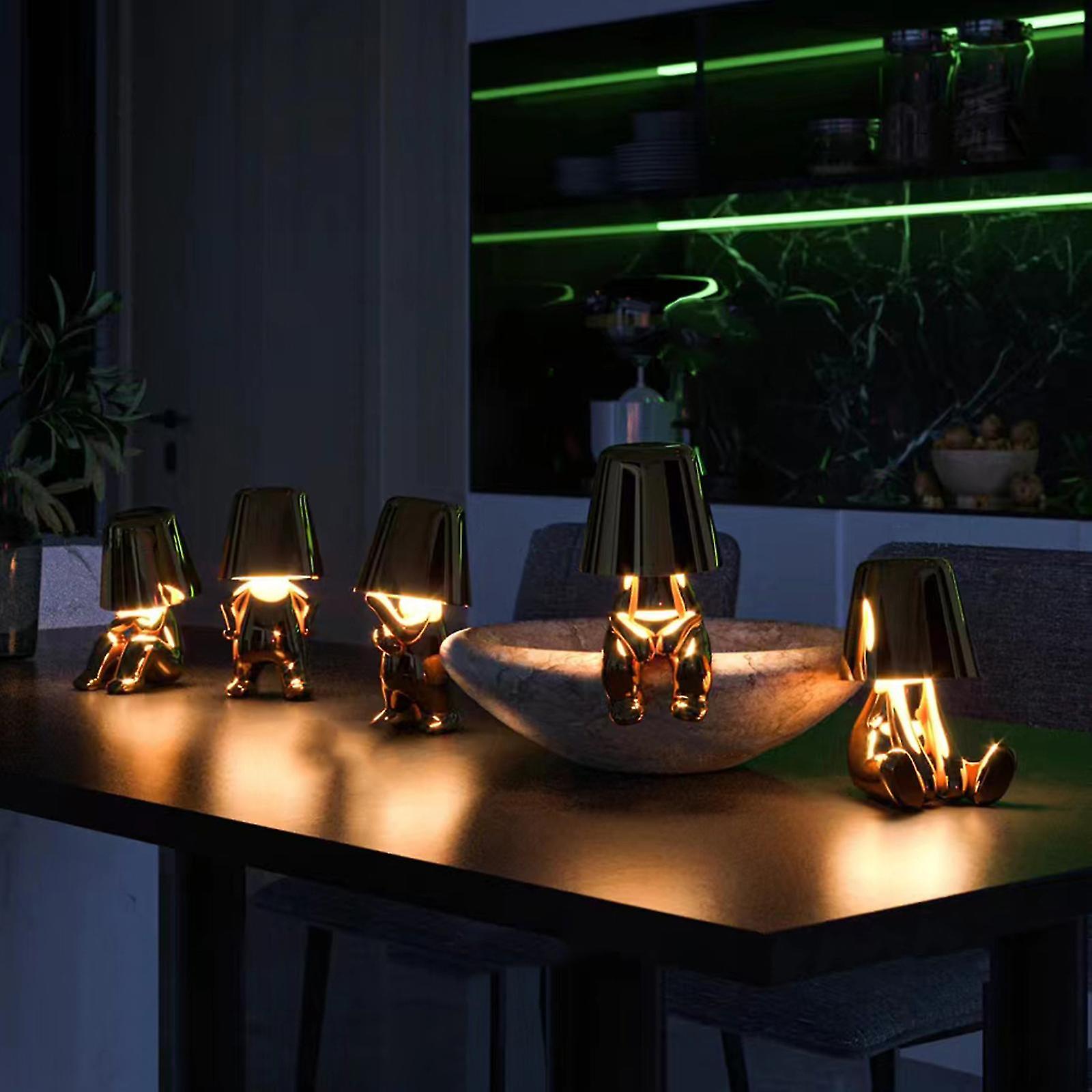 RayDude | Lampe med gylden mand