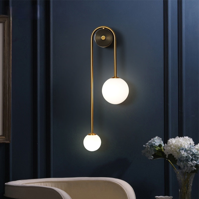 Nordic Gold Wall Sconces - Elegant guld og hvidt glas, G9 LED-lamper, børstet messing, vægmontering