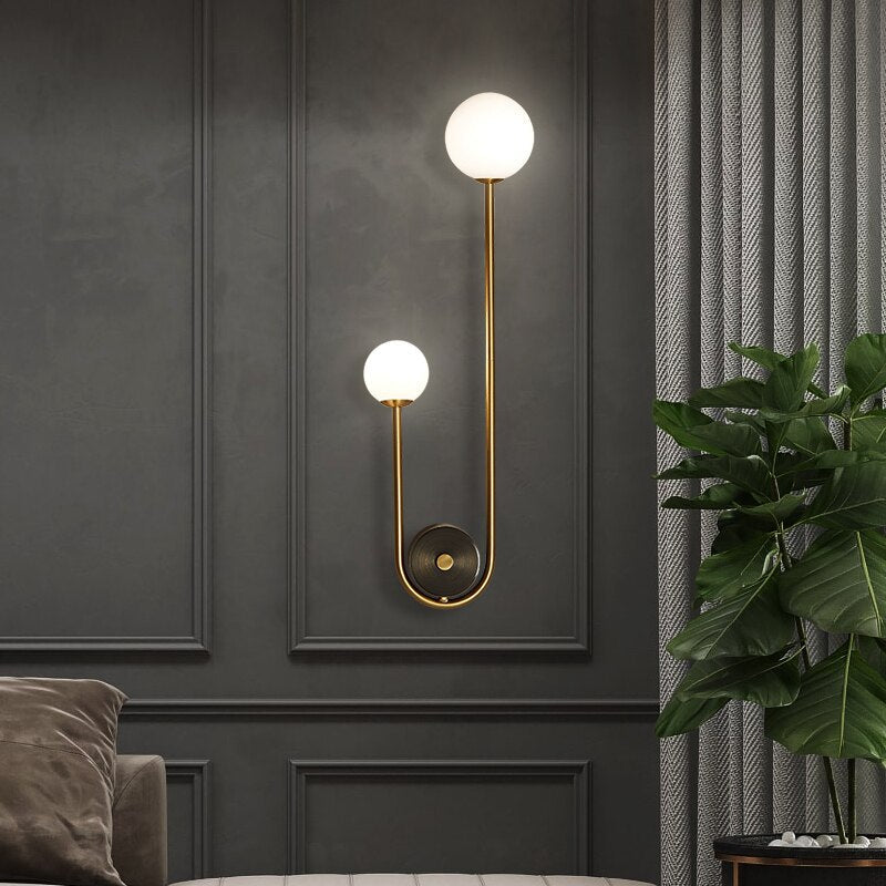 Nordic Gold Wall Sconces - Elegant guld og hvidt glas, G9 LED-lamper, børstet messing, vægmontering