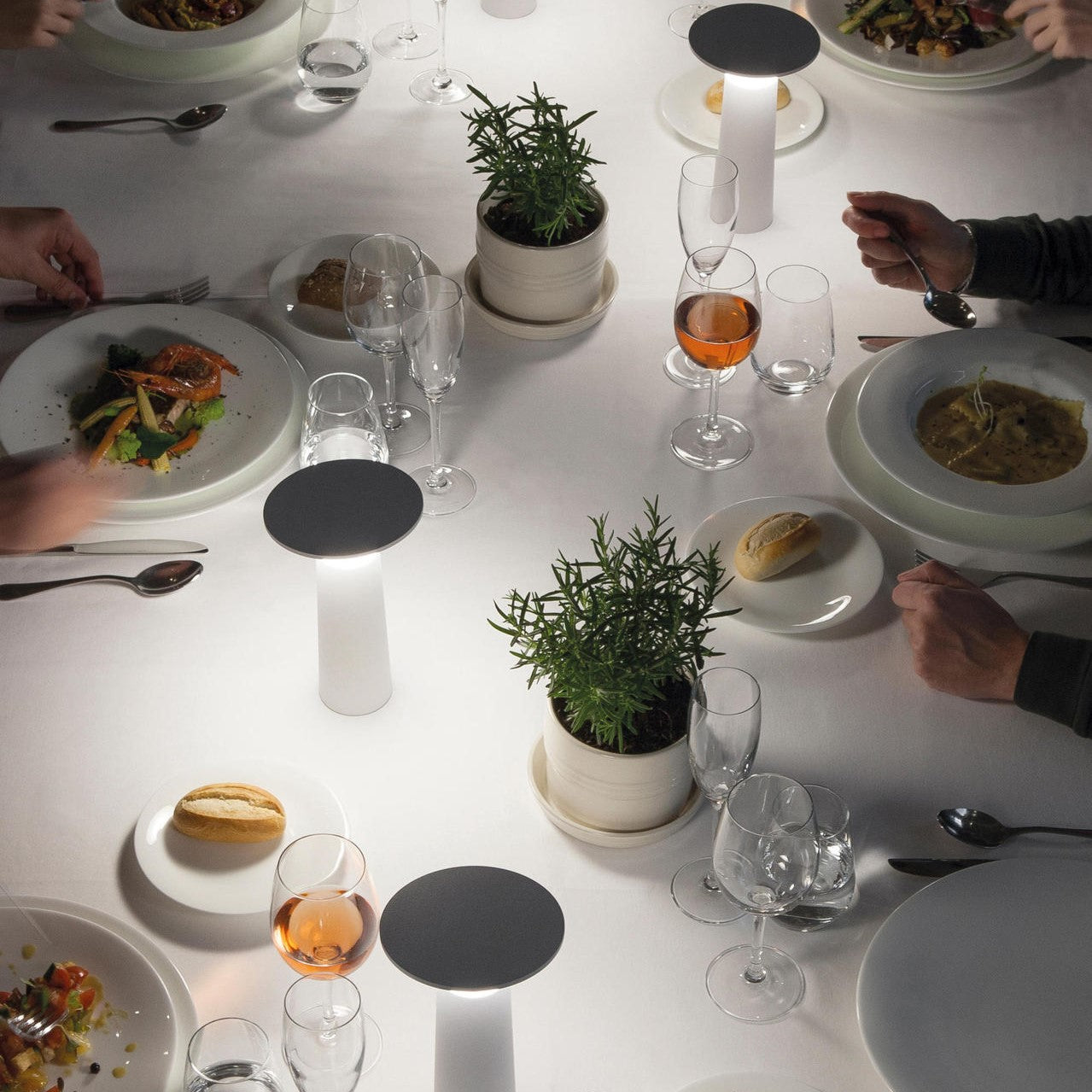 TriLight | Dæmpbar bordlampe