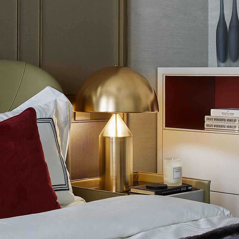 Apollo bordlampe i metal