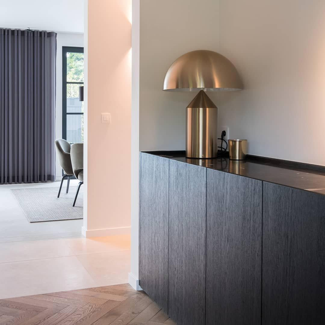 Apollo bordlampe i metal