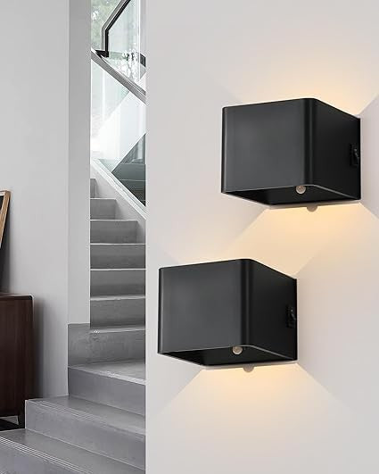 Moderne Batteridrevet Væglampe - LED, USB Genopladelig, Bevægelsessensor