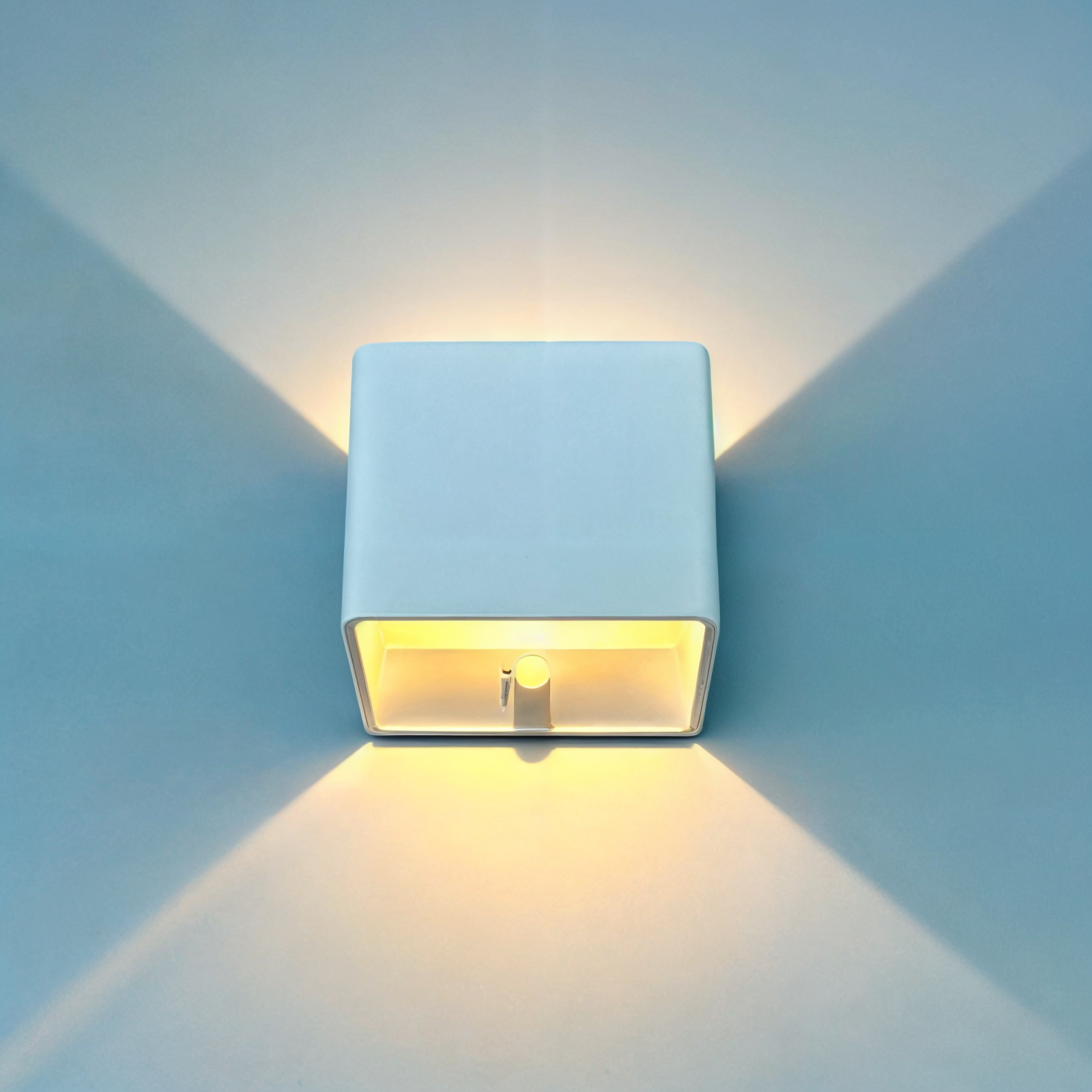 Moderne Batteridrevet Væglampe - LED, USB Genopladelig, Bevægelsessensor