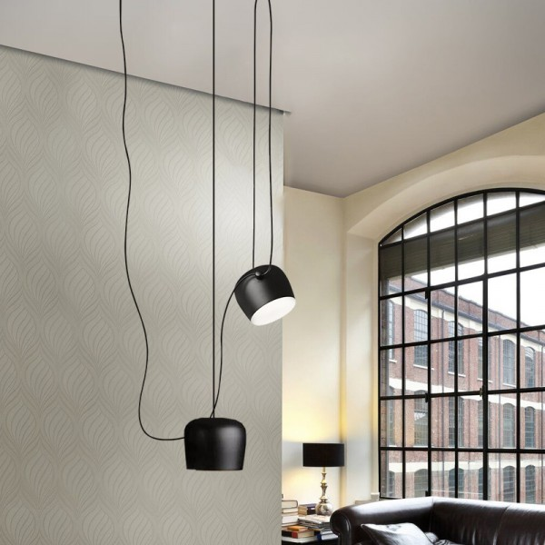 Moderne jerndesign, E27-sokkel, LED-kompatibel, semi-indbygget, metalskærm øverst/underst, 220-240V, 40W, CCC/CE-certificeret, sort/hvid