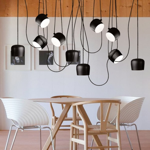 Moderne jerndesign, E27-sokkel, LED-kompatibel, semi-indbygget, metalskærm øverst/underst, 220-240V, 40W, CCC/CE-certificeret, sort/hvid