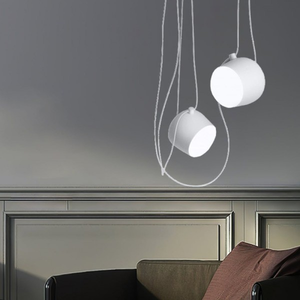 Moderne jerndesign, E27-sokkel, LED-kompatibel, semi-indbygget, metalskærm øverst/underst, 220-240V, 40W, CCC/CE-certificeret, sort/hvid