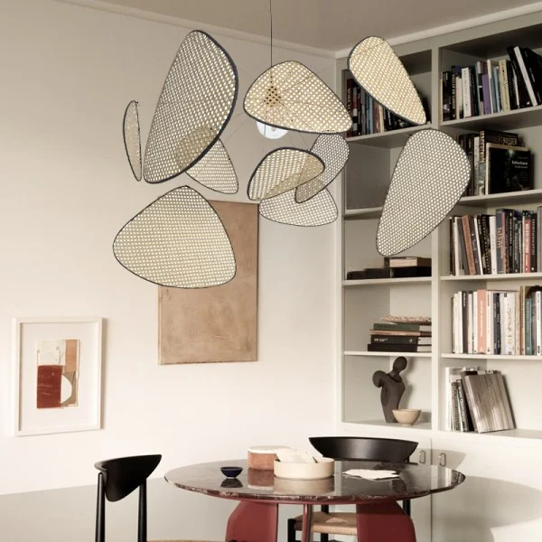 Ophængning af Cannage-skærmen