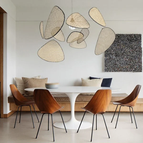 Ophængning af Cannage-skærmen