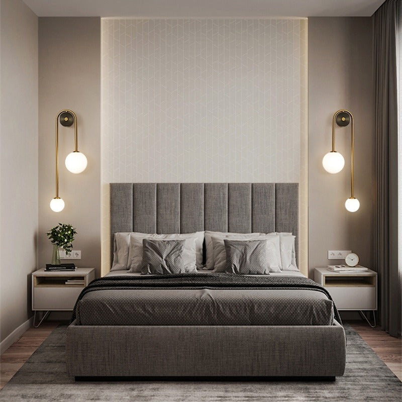 Nordic Gold Wall Sconces - Elegant guld og hvidt glas, G9 LED-lamper, børstet messing, vægmontering