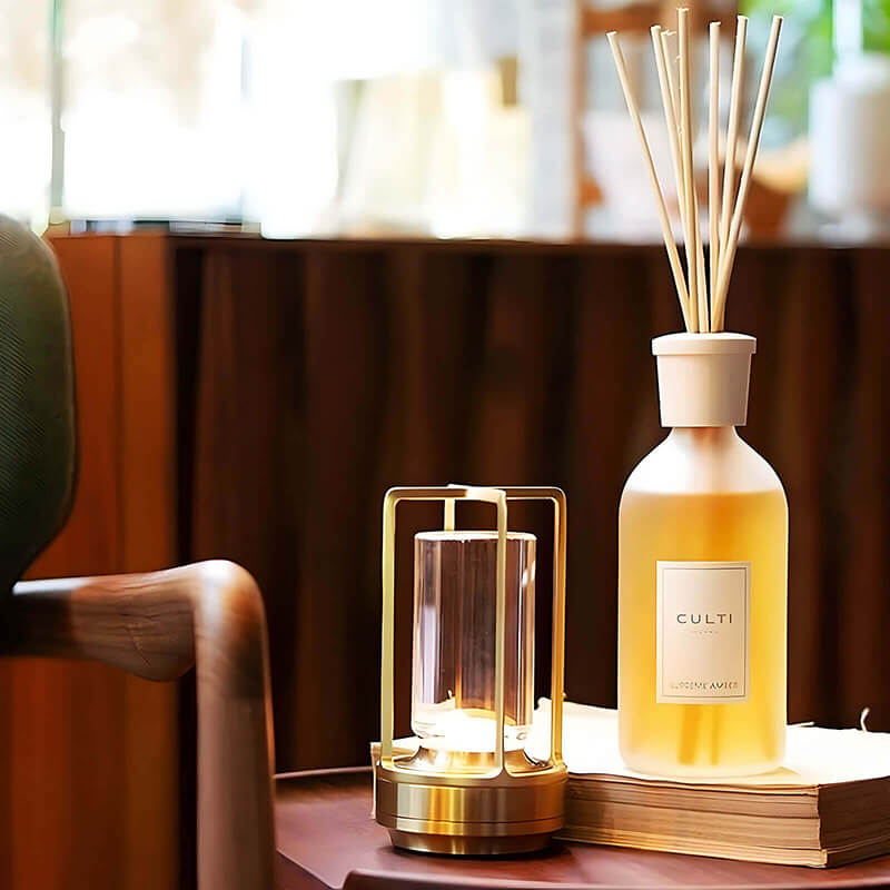 Kanto | Luksuriøs og elegant bordlampe