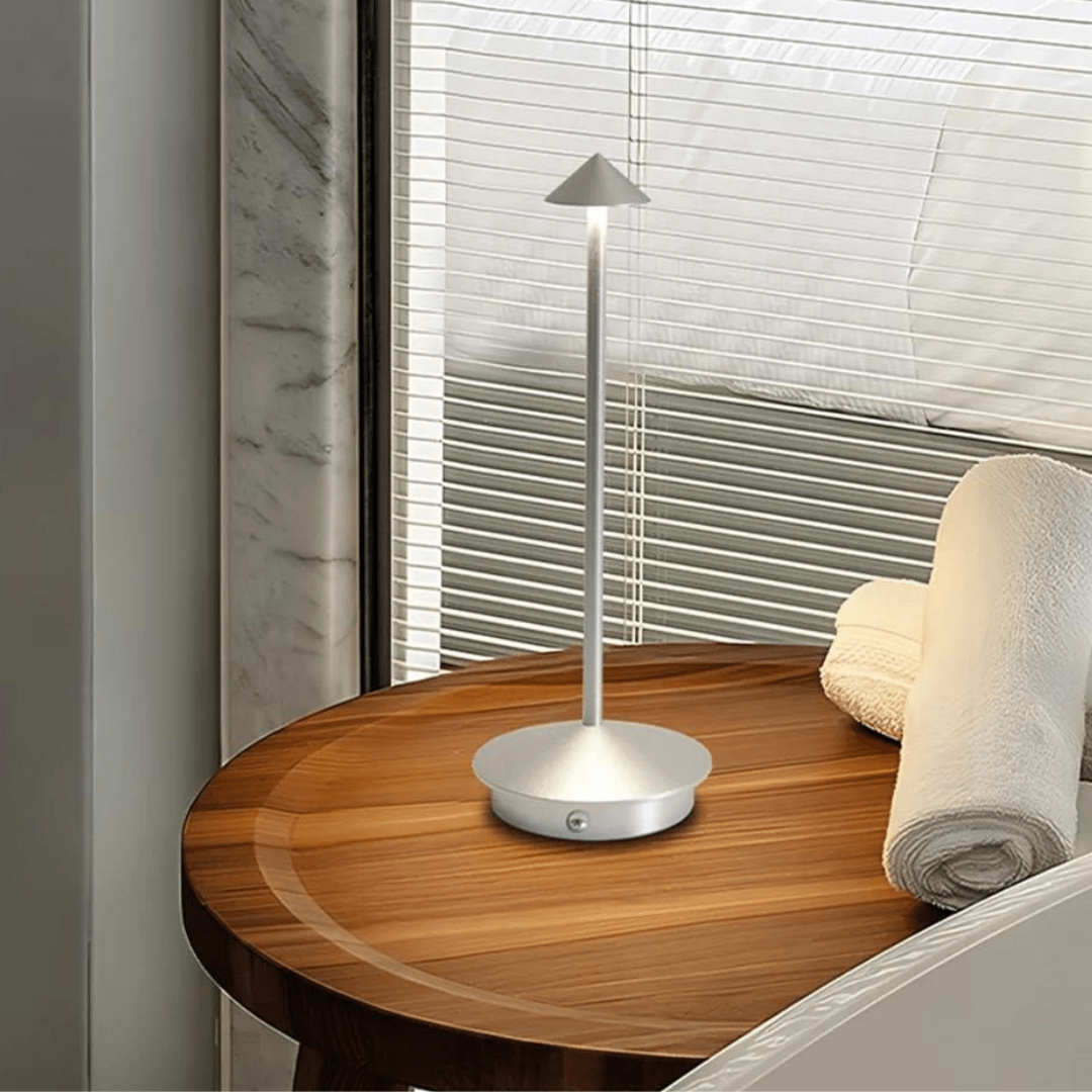LightGleam | Unik ledningsfri bordlampe