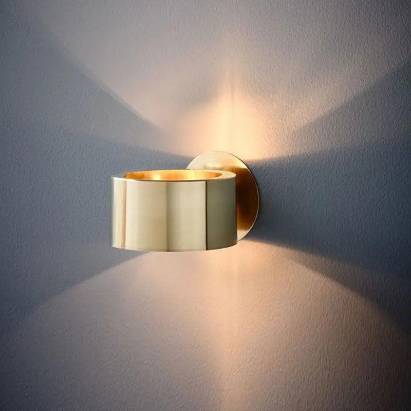 Moderne væglampe - væglampe i jern med sort og guld finish, op og ned lys, AC, 90-260V, 1 pære, nem installation