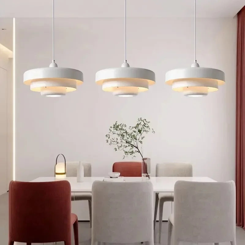 Moderne pendel lavet af kulstofstål/aluminium, Ø35 cm, E27 lyskilde
