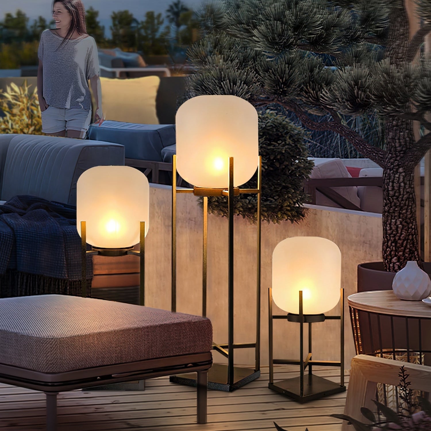 Moderne solcelle-gulvlampe med hus i rustfrit stål og PVC-skærm - 11-15W LED-lys, 36V Max, 3C certificeret - Klassisk lanterne til udendørs brug