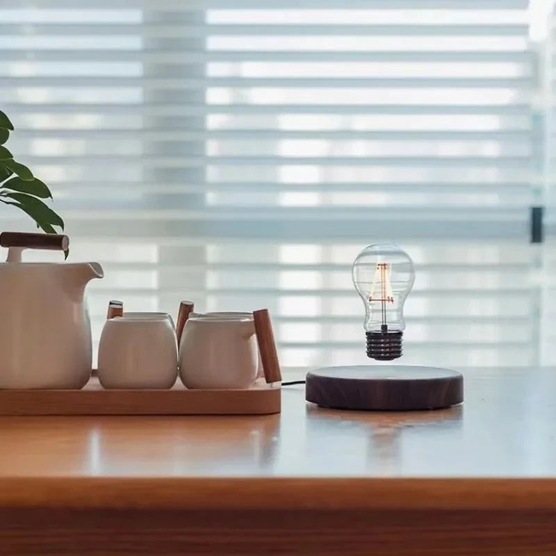 Svævende Tesla-Skrivebordslampe - 360° Drejelig LED, Magnetisk Ophæng, Touch