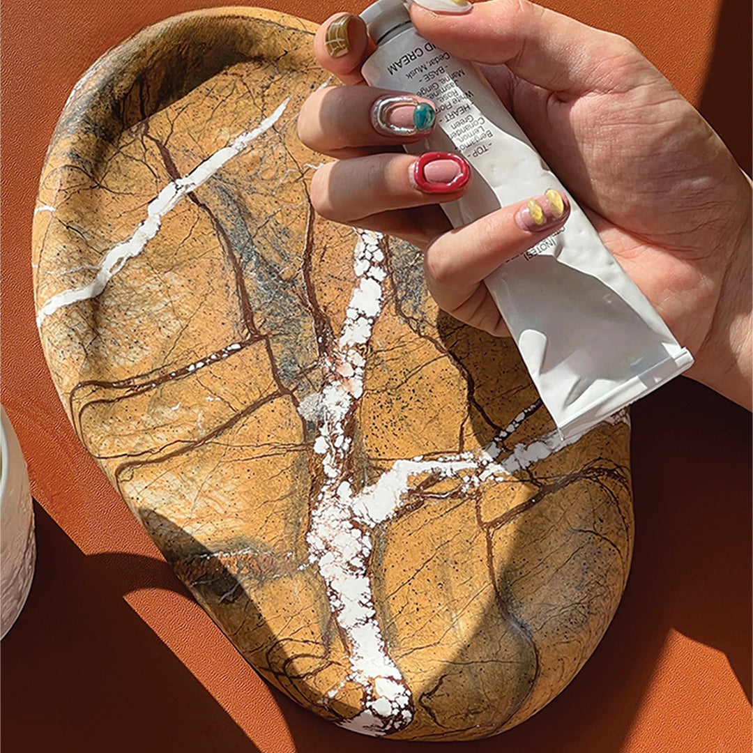Naturstensbakke lavet af marmor