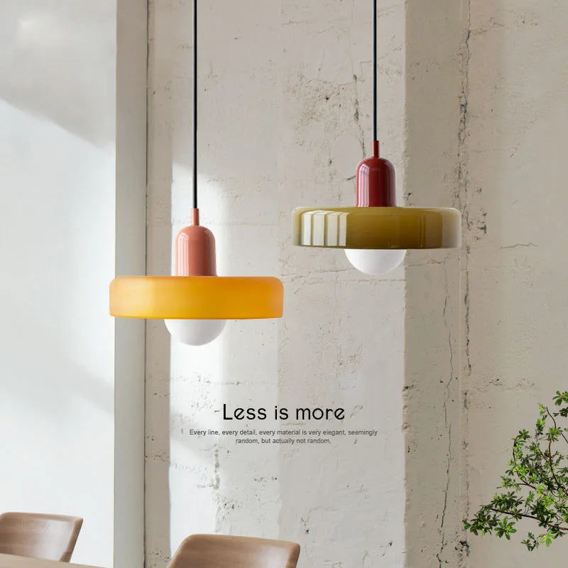 Elegance Atmosfærisk Pendellampe - Varm LED, Justerbar 1,3m, Elegant Design