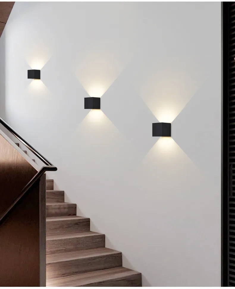 Justerbar Væglampe med Bevægelsessensor - USB Genopladelig LED, 2200mAh