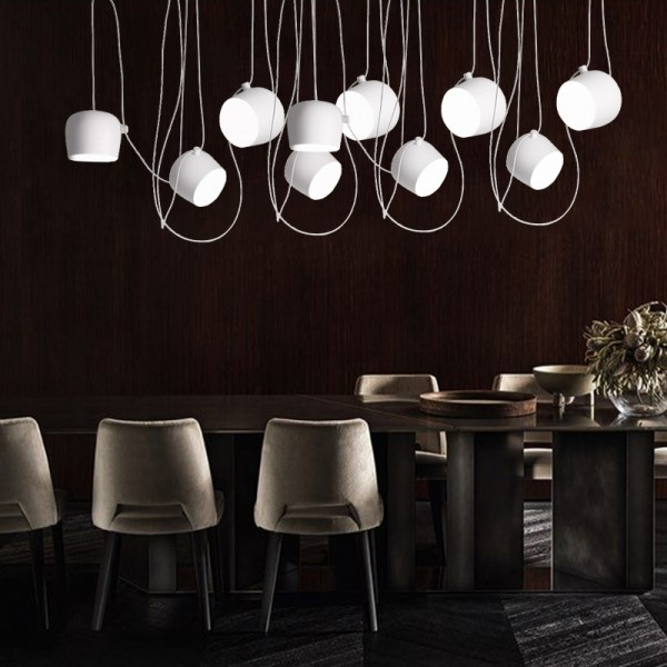 Moderne jerndesign, E27-sokkel, LED-kompatibel, semi-indbygget, metalskærm øverst/underst, 220-240V, 40W, CCC/CE-certificeret, sort/hvid